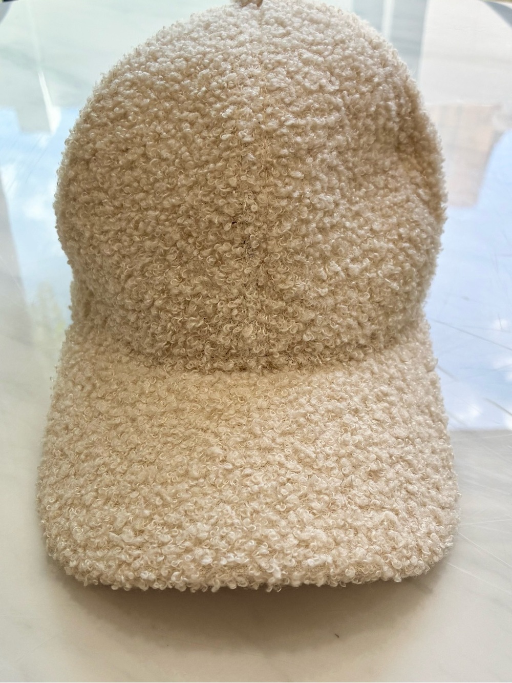 H&M Bouclé Baseball Cap in Light Beige